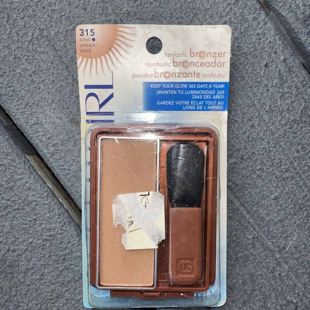 CoverGirl Tanfastic Bronzer 315 Rare Color